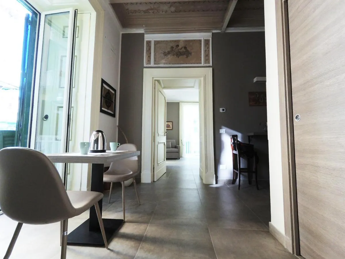 Questo Rinascimento Casa Audrey 나폴리